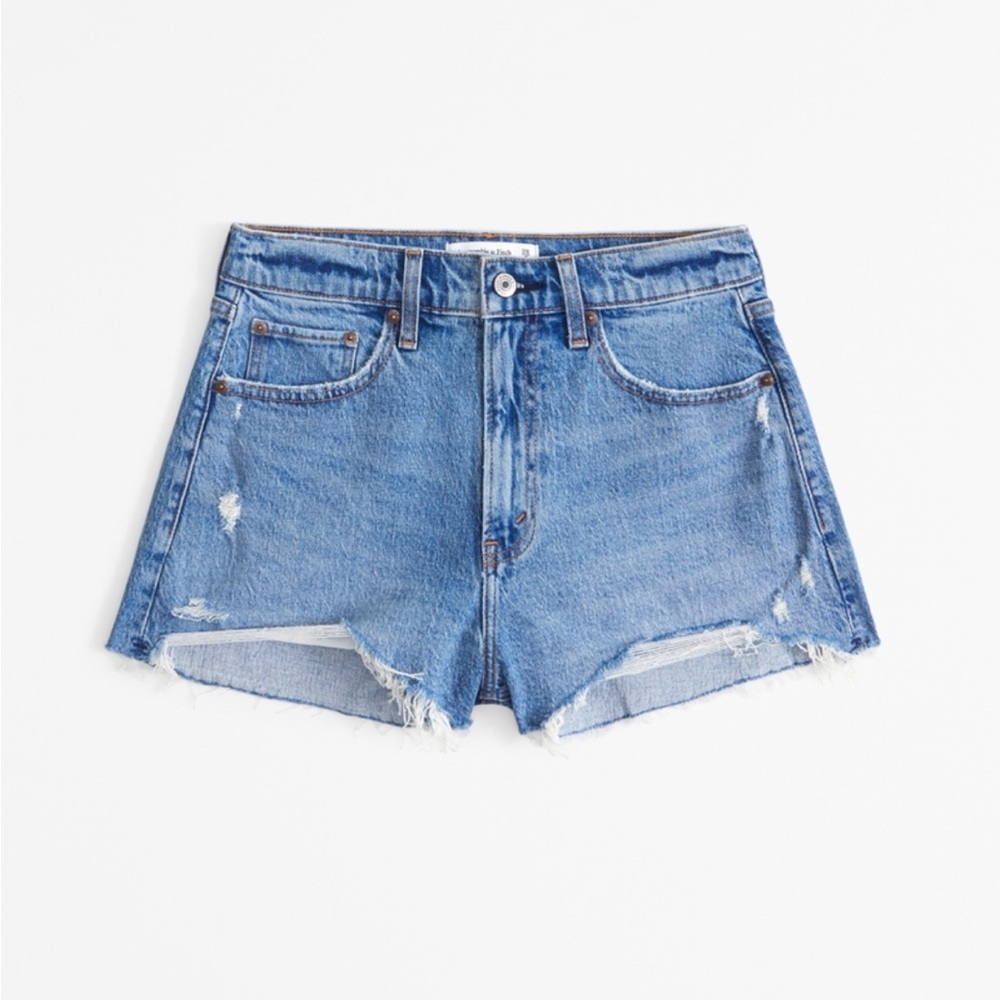 Curve Love High Rise Mom Short